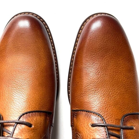 New In Box Steve Madden Bannon Oxford in Cognac - Picture 2 of 7